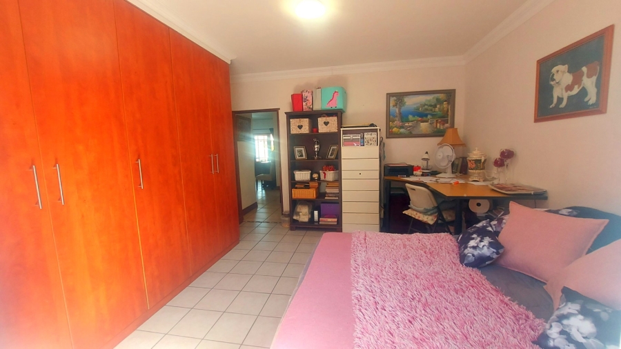 2 Bedroom Property for Sale in Melodie North West
